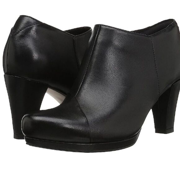 WHITE MOUNTAIN HIGH HEEL ZIP CLOSURE ROUND TOE ANKLE BOOTIE - Picture 1 of 16